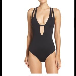 Becca One-piece Swimsuit (Medium)